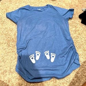 Twins maternity shirt